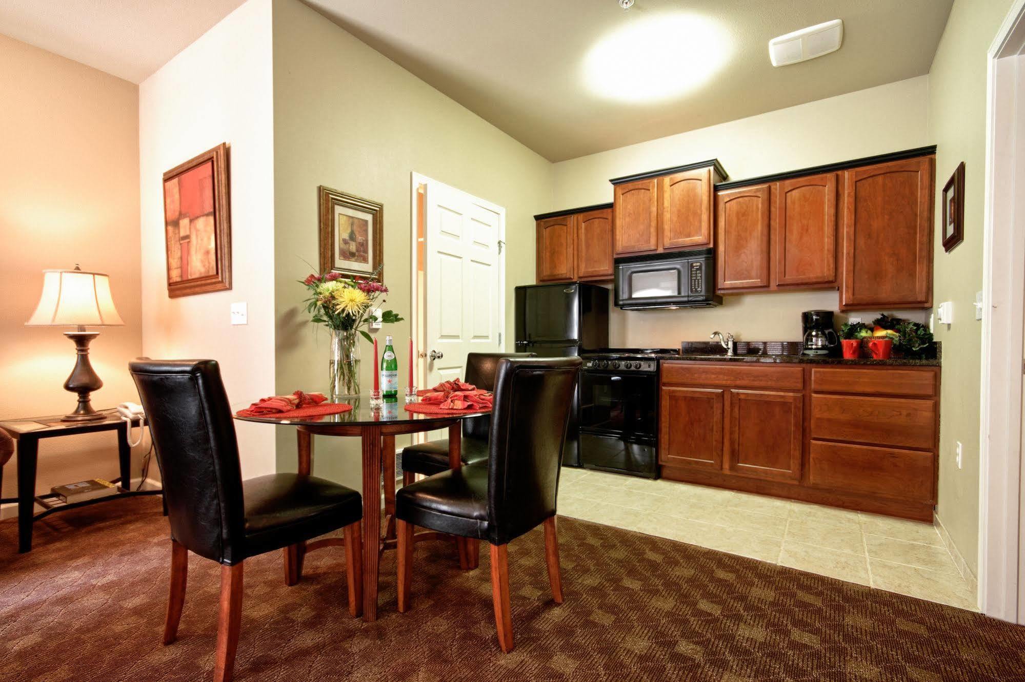 Stratford Suites Spokane Airport Ейрвей-Гайтс Екстер'єр фото